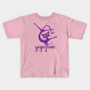 Yoga time! Kids T-Shirt